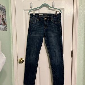 Kut from the Kloth Blue Skinny Jeans with Subtle Fading